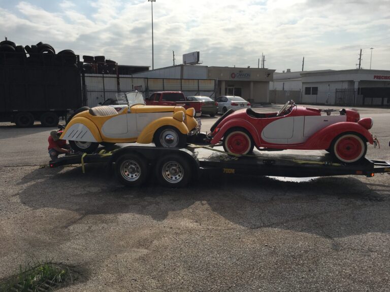 1939 Bantam Roadster – Red